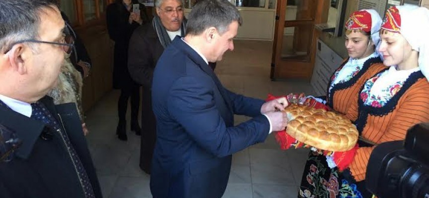 Велинград посрещна посланика на Кувейт с хляб и сол