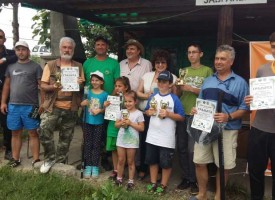 Караминова връчи награди на победителите в  състезанието по риболов на водоема край Звъничево