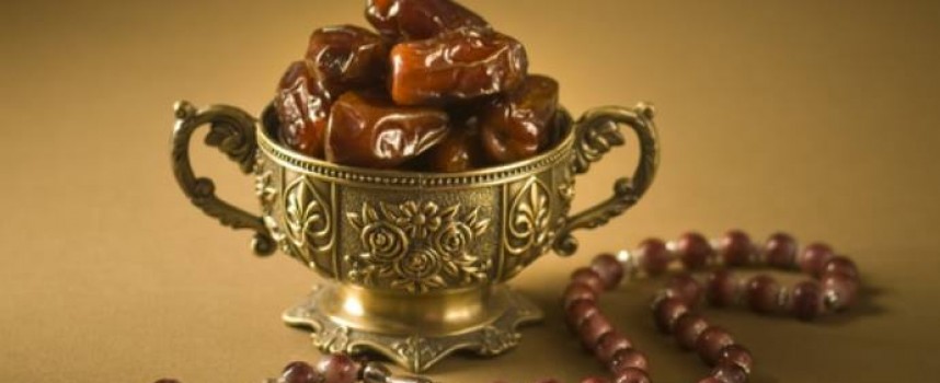 Започва свещеният за мюсюлманите месец Рамазан, Плевнелиев дава ифтар
