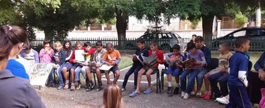 В Лесичово: Читалището връща „Хайде да четем в парка“