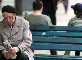 70 лв. великденска добавка за пенсионерите под линията на бедност