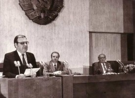 Преди 27 години: Свалиха от власт Тодор Живков и започна безкрайният преход