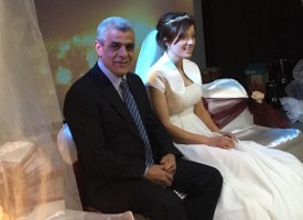 Али Безсмърния се ожени