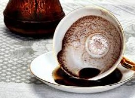 Чаша турско кафе носи 40 години приятелство, какво означават фигурите в чашата?