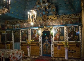 Епископ Яков отслужи света литургия в двувековния храм „Св. Варвара“ /снимки/