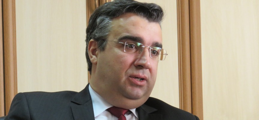 Златко Митрев разреши сключването на споразумение за обществения превоз на Септември