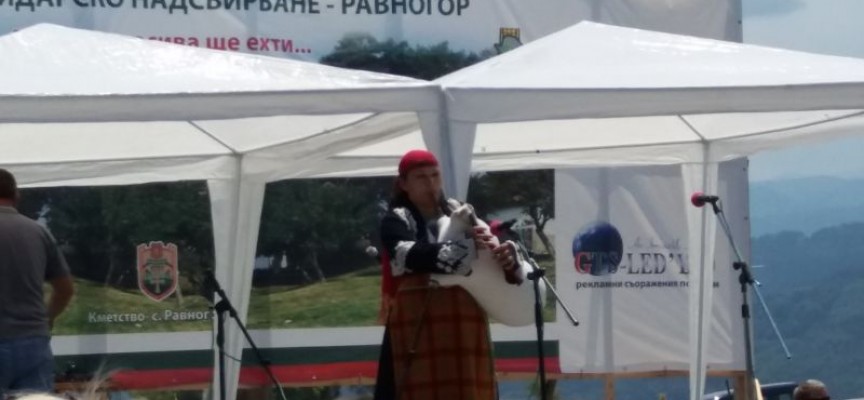 Аделина Чoлaкова взриви публиката на Четвъртото гайдарско надсвирване в Равногор