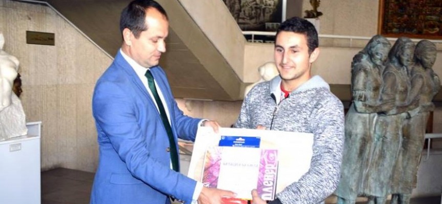 Ученик от СУ“Г.Брегов“ спечели специалната награда на „Врачанска есен“