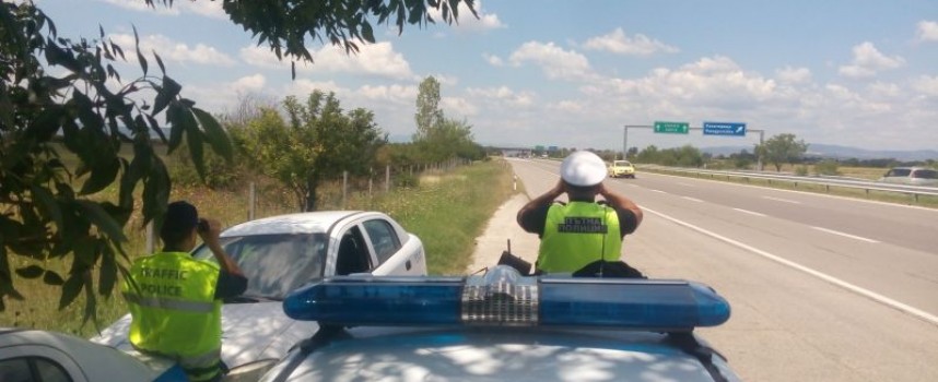 На АМ“Тракия“: Германец и австриец предложиха покуп на пътни полицаи, не познаха – сега са в ареста