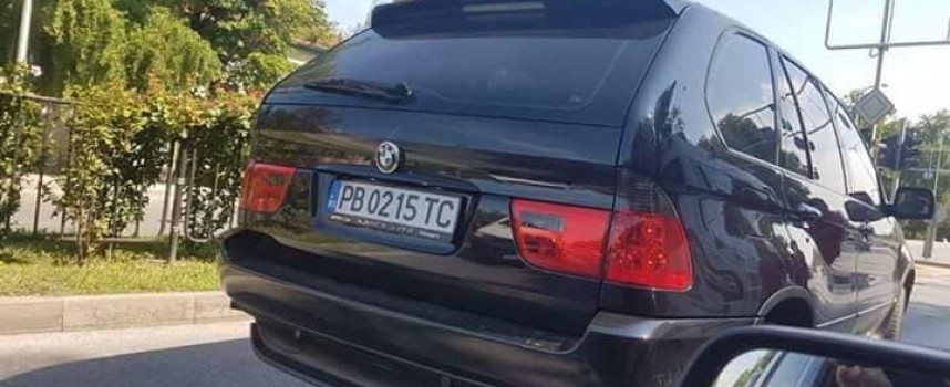 Идентифицираха шофьора – хулиган, който засече жена след линейка в Пловдив, търсят свидетели