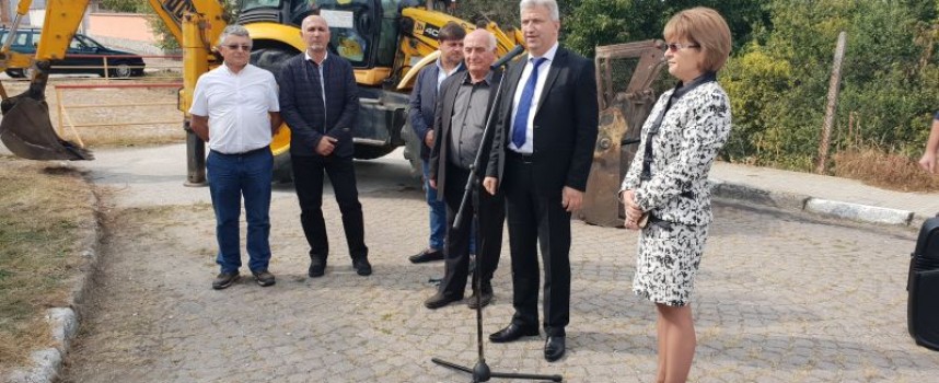 Първа копка за основен ремонт на моста за Брацигово в Капитан Димитриево бе направена днес