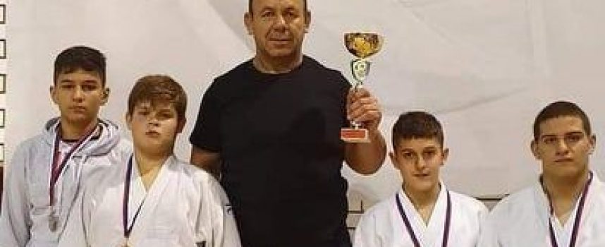 Купа и пет медала за СК“Кодокан“ и Спортното училище от турнир в Сърбия