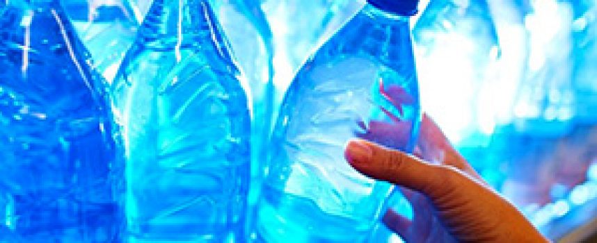 Дават бутилирана вода, дезинфектанти и ръкавици от държавния резерв на Дъбравите заради безводието