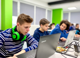 Училищна Телерик Академия отвори приема за безплатните си ИТ обучения за ученици в Пазарджик