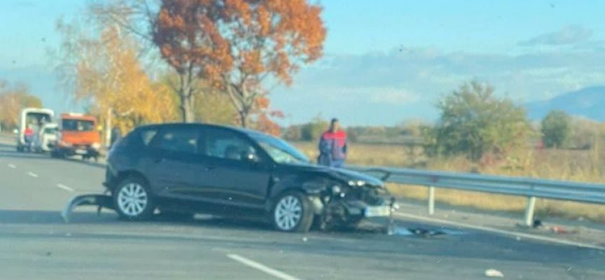 На пътя Пазарджик – Пловдив: Четири коли са се блъснали в катастрофата днес