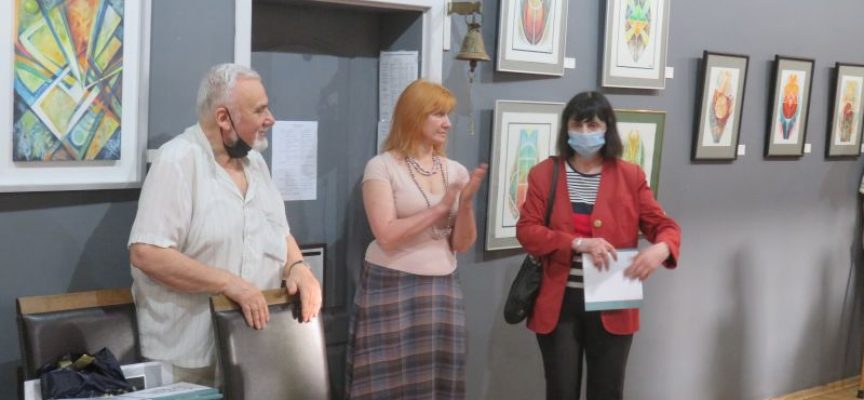 Иди и виж: Марин и Никола Маринови откриха съвместната си изложба „Завръщане“
