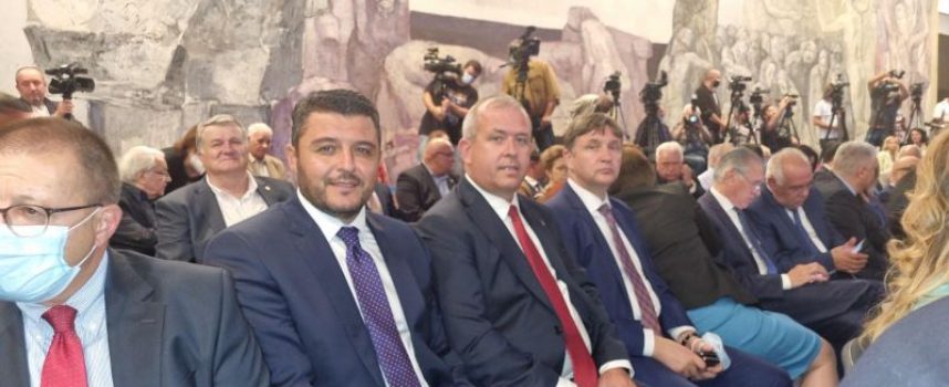 Йордан Младенов е в Инициативния комитет за издигане на Румен Радев и Илияна Йотова за независими кандидати за президент и вицепрезидент
