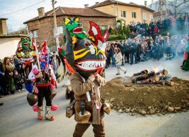 На Сирница: Кукери ще гонят злото от село Паталеница 
