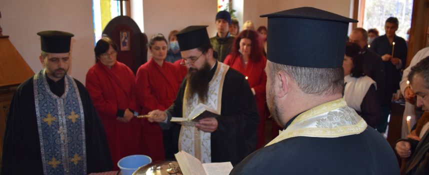 Осветиха параклиса „Свети Панталеймон“ в МБАЛ – Пазарджик