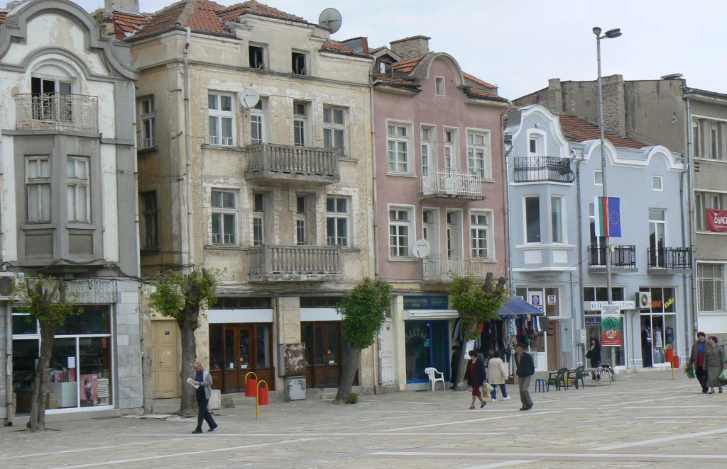 2003 година e1682934224788