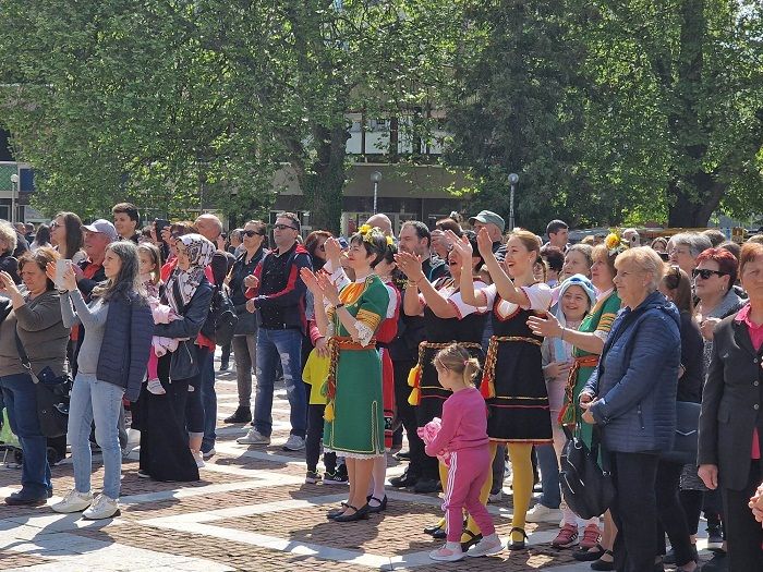 06площад