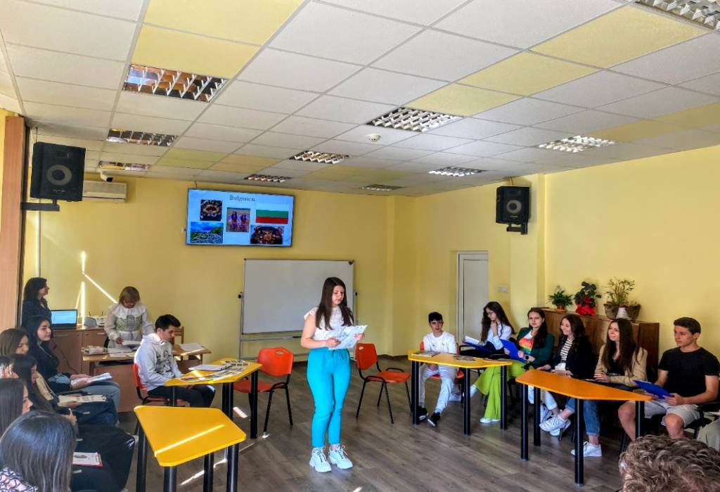 09Езикова3