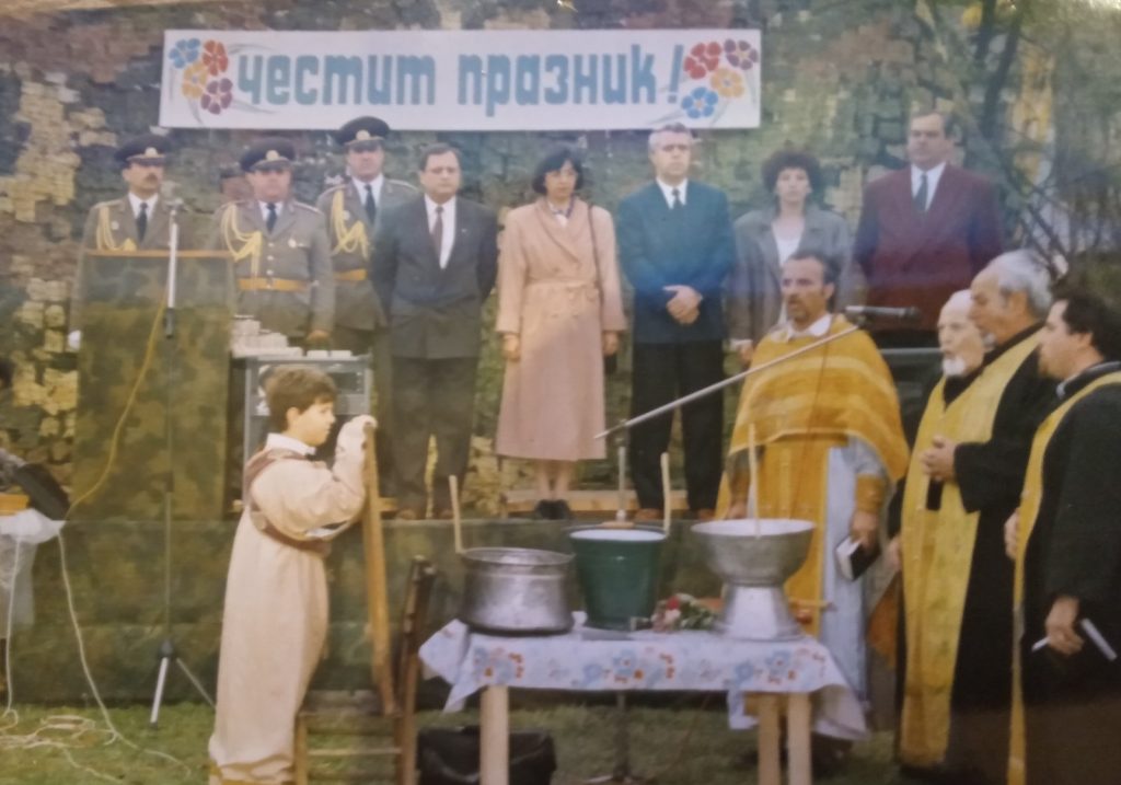 09май Пещера3