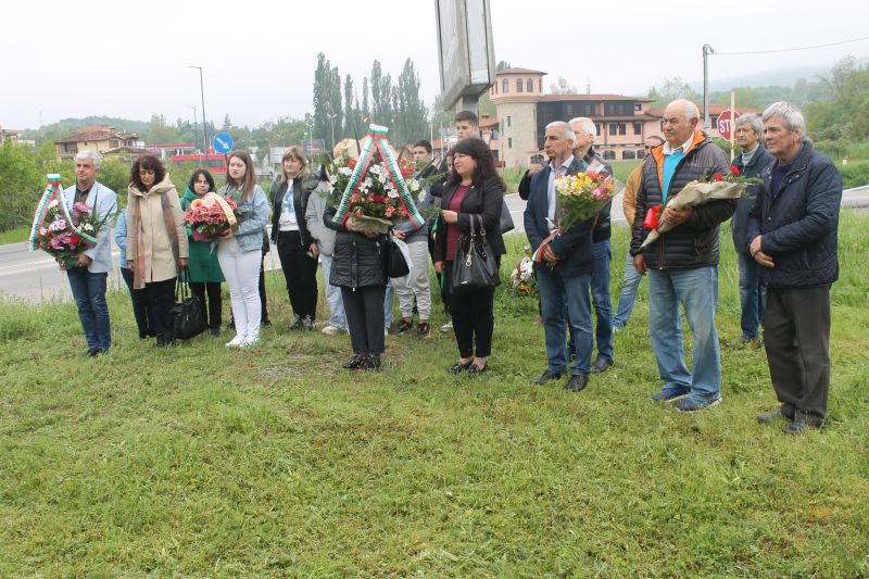11ПАМЕТНИК2