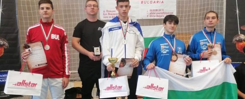 Сребърен медал за състезател на „Клуб по фехтовка Пазарджик“ на международен турнир