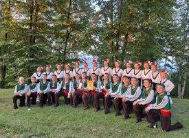 Танцьорите от ПТС „Чавдар” с две награди от „Златен прах“ в Челопеч
