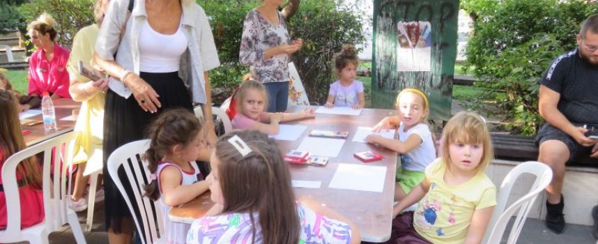 Над 150 деца рисуваха с Фрезко днес в Пазарджик