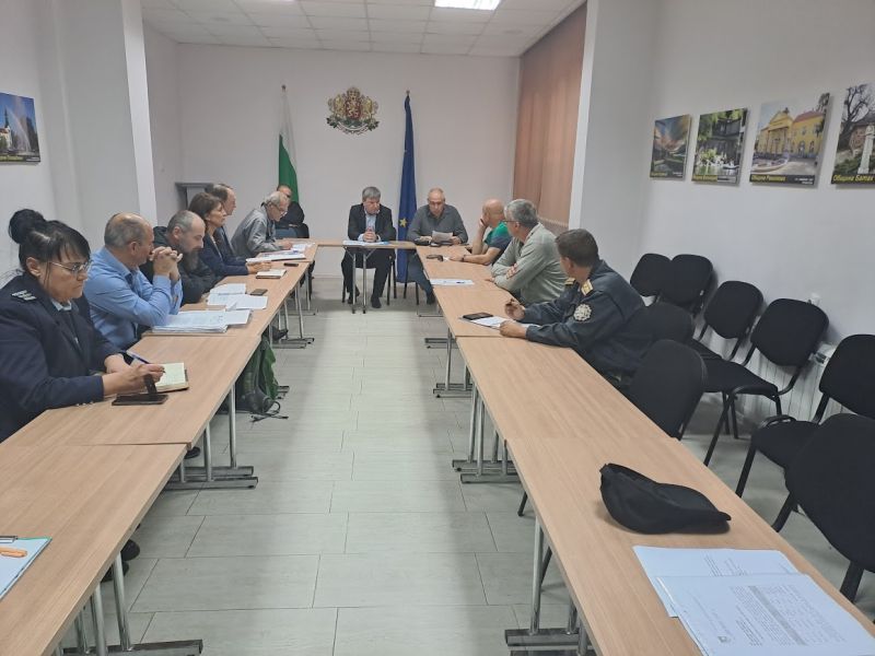 Областната епизоотична комисия заседава заради огнище на птичи грип в Мало Конаре 1 27комисия