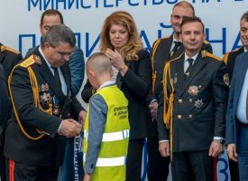Днес да почерпи: Шефът на Главна дирекция „Национална полиция“ главен комисар Атанас Илков