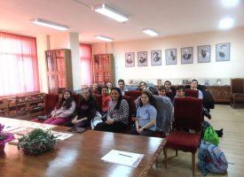 Ученици от „Стефан Захариев“ и „Любен Каравелов“ с урок по родолюбие в библиотеката