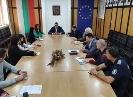 Безопасността на движението става цел №1 на кметството, полицията и училищата в Пазарджик