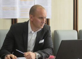 Антони Върбев отново оглави Районната избирателна комисия, има четирима заместници