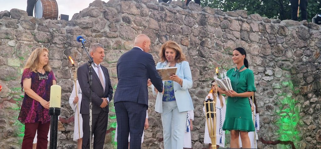 litiino shestvie sv petka . 0000jpg 1