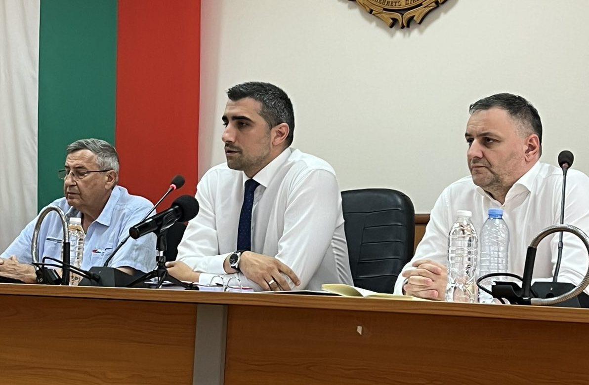 Петър Куленски отчете пред медиите първата година от мандата си, вижте всички акценти 4 Kulenski123 e1720791402968