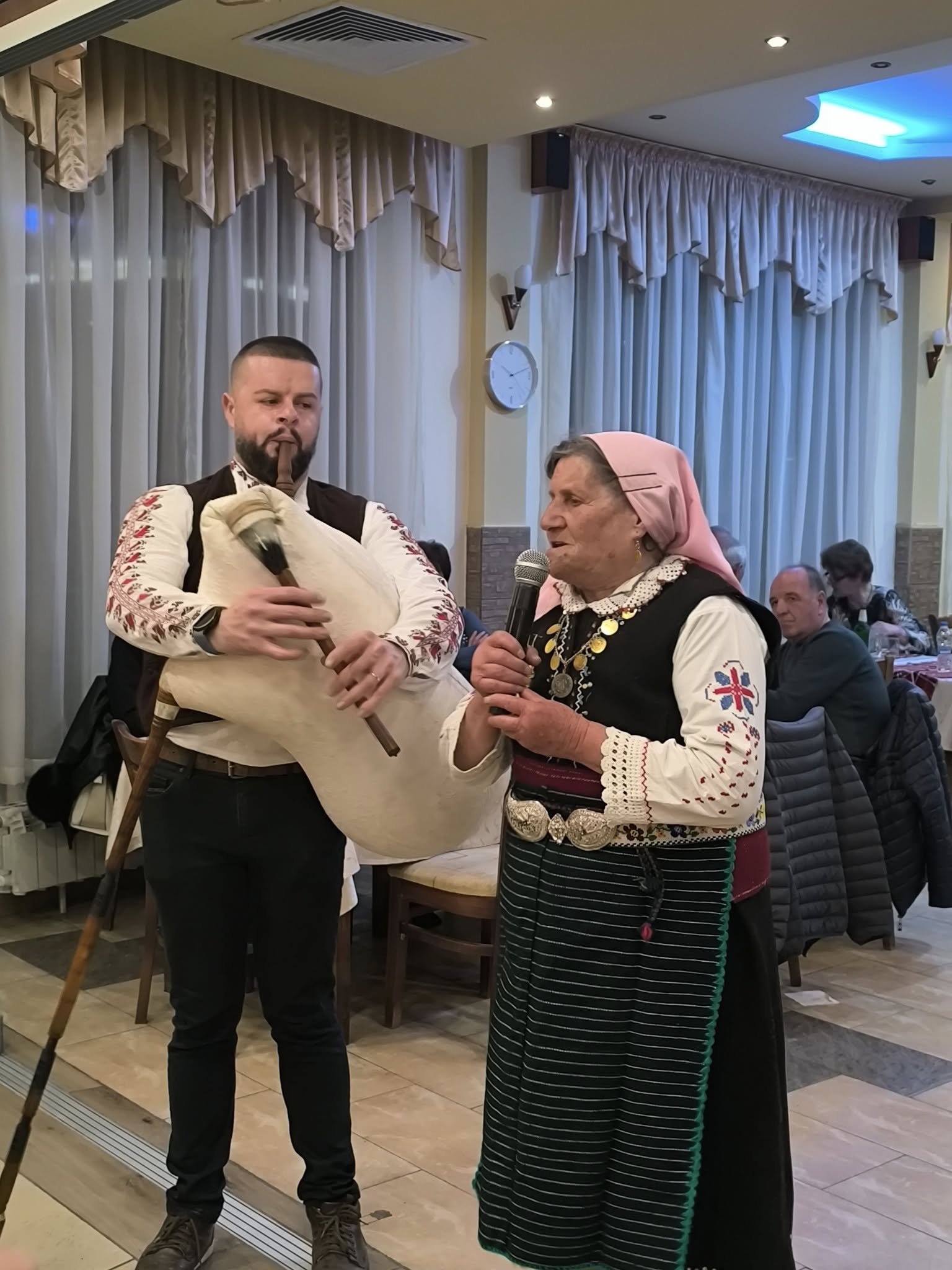 Равногор празнува храмов празник със събор за закрилниците си 2 476293533 10227821578224426 4805443653860213900 n
