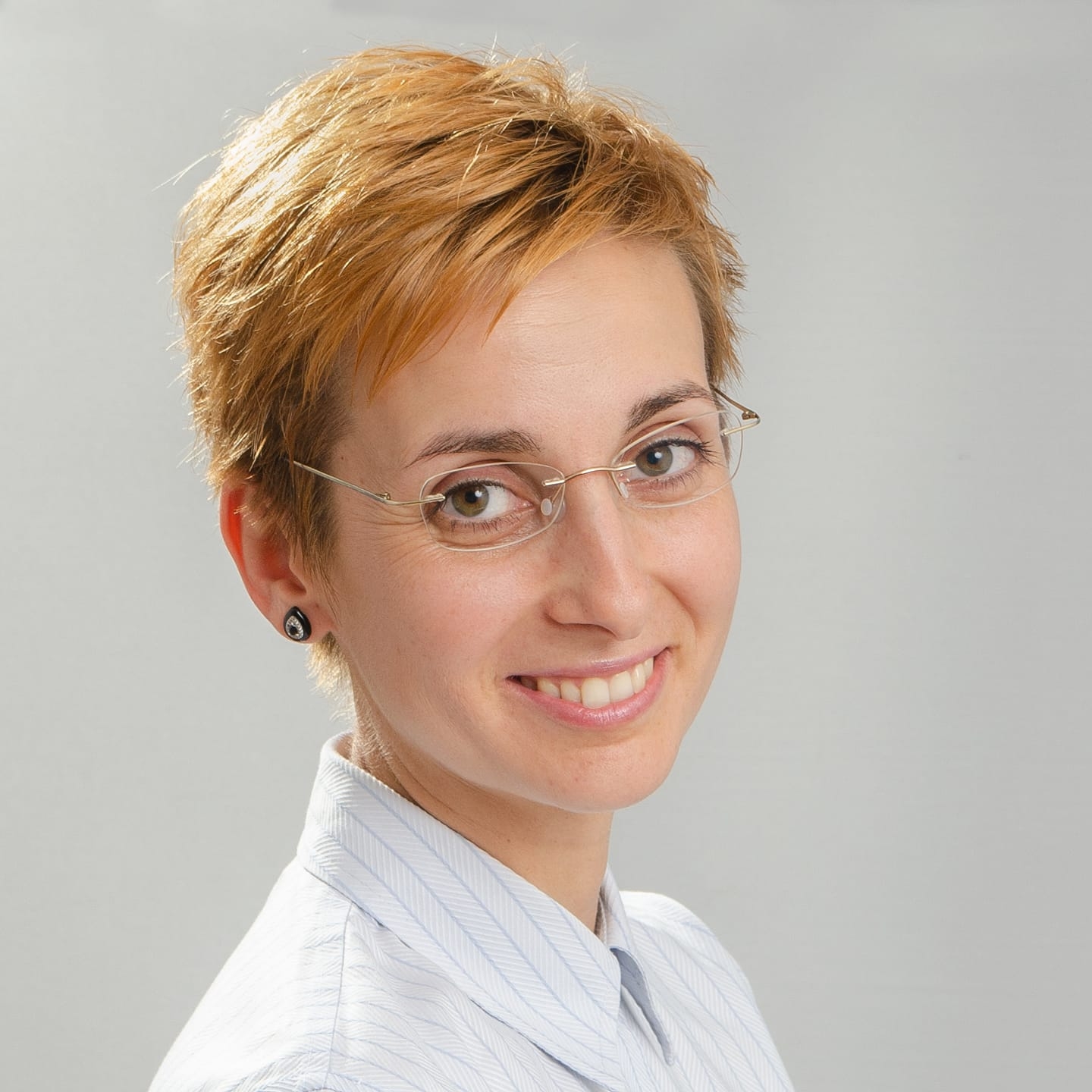р Евелина Рабаджийска портрет
