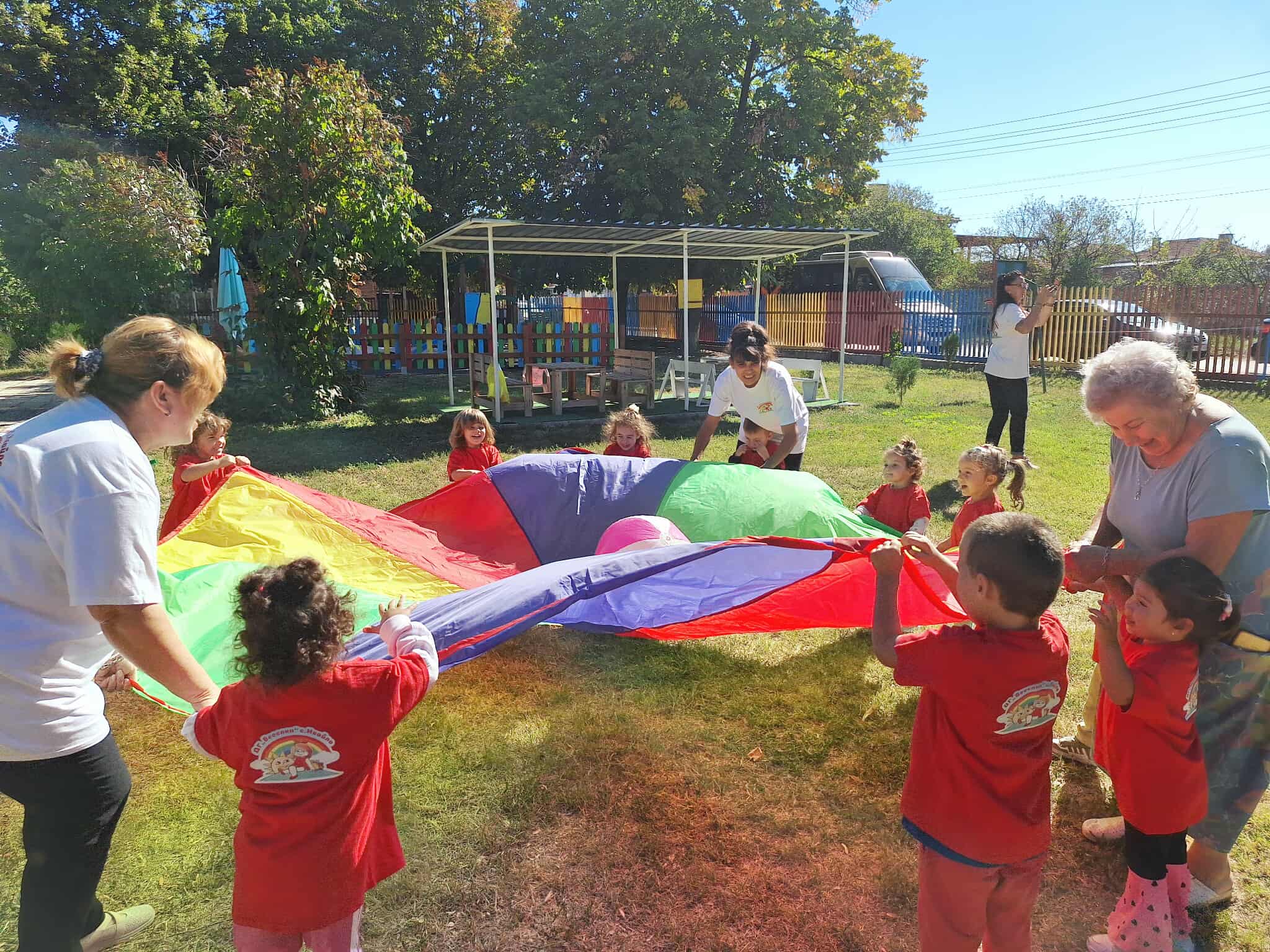 В ДГ "Веселка": Градинарчета от Ивайло, Сарая и ЧДГ "Доброта" отбелязаха Европейския ден на спорта в училище 14 551949226 1440388597239366 6774362588203050373 n