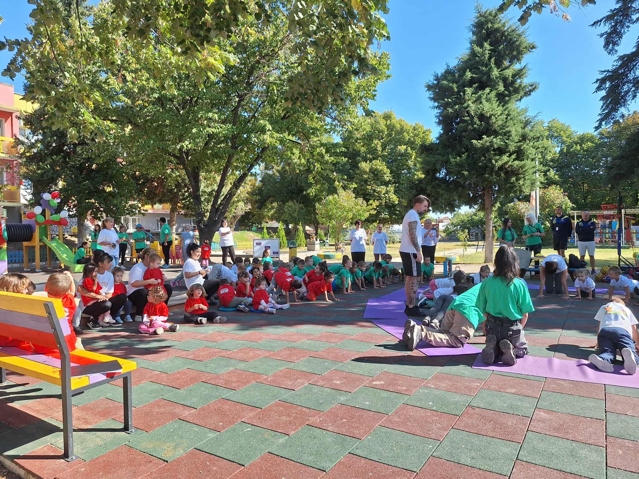 В ДГ "Веселка": Градинарчета от Ивайло, Сарая и ЧДГ "Доброта" отбелязаха Европейския ден на спорта в училище 13 553022048 1463088954925193 1856282686359450620 n