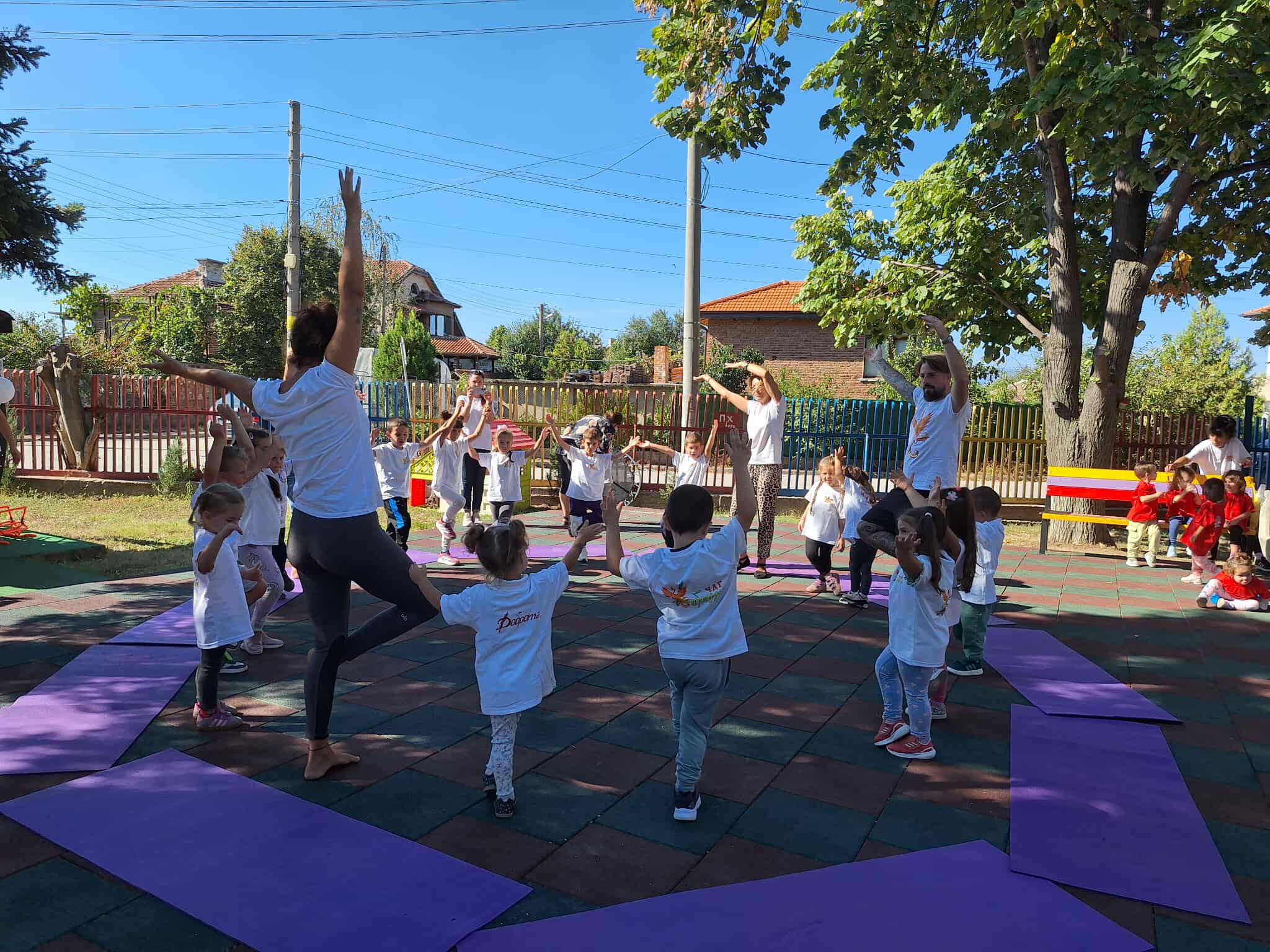 В ДГ "Веселка": Градинарчета от Ивайло, Сарая и ЧДГ "Доброта" отбелязаха Европейския ден на спорта в училище 3 553042182 1242769244321171 5284622577963539479 n