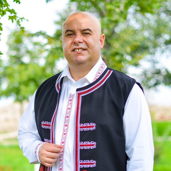 nikolay uchkunov